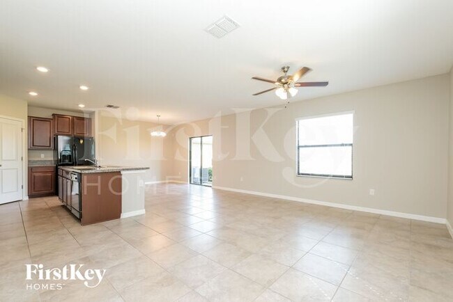 Foto del edificio - 5050 Brickwood Rise Dr