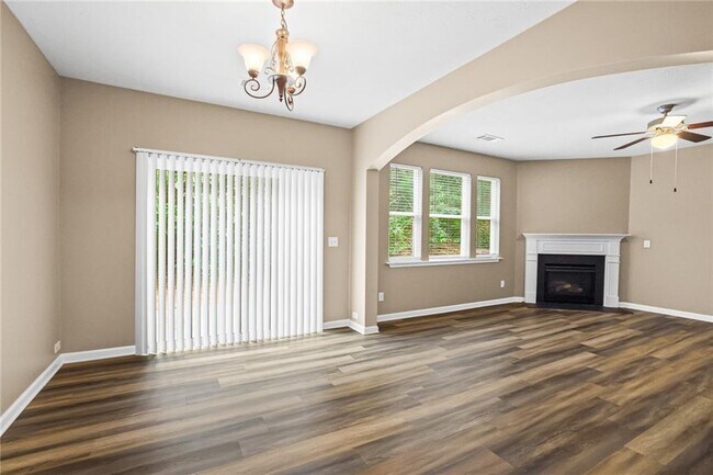 Foto del edificio - 1619 Park Brooke Cir SW