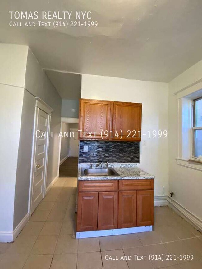 Foto del edificio - 29 Ravine Ave