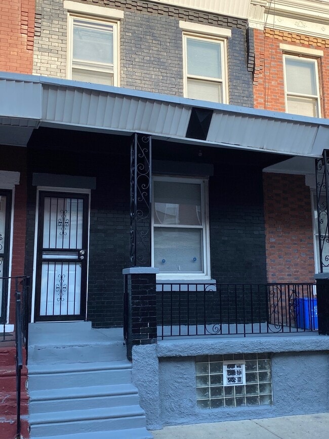 Building Photo - 2815 N Van Pelt St