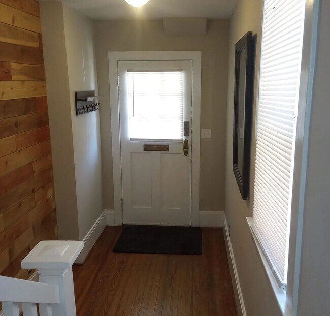 Foto del edificio - 816 Westover Ave