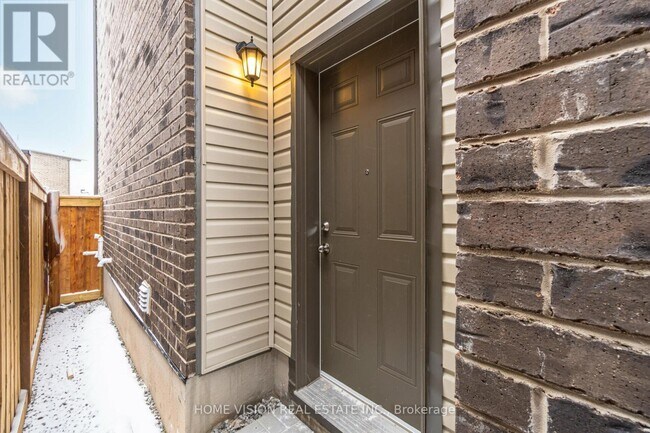 Building Photo - 938 Chestnut Heights