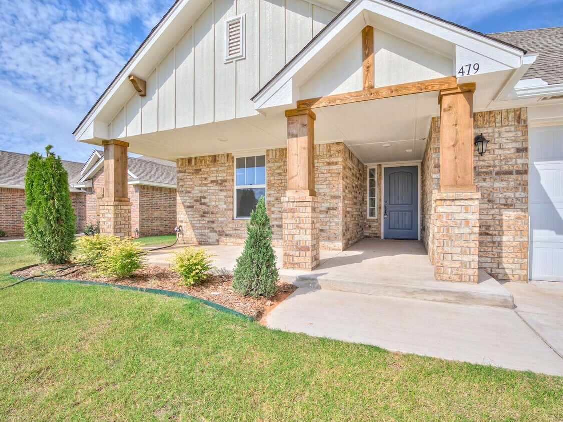 479 Hackberry Ln, Goldsby, OK 73093 House Rental in Goldsby, OK