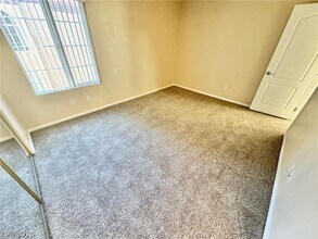 Building Photo - 9325 W Desert Inn Rd