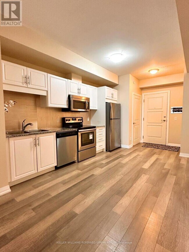 Photo du bâtiment - 9506-9506 Markham Rd