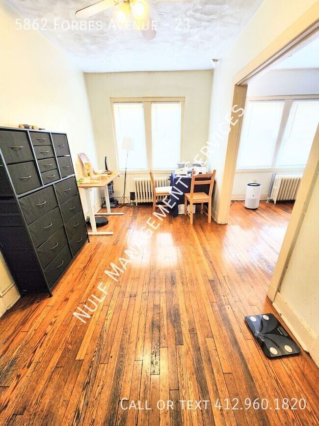 Foto del edificio - 5862 Forbes Ave