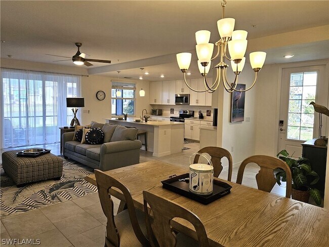 Foto del edificio - 5739 Oakmont Ct