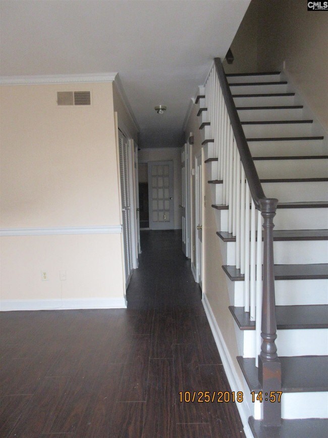 Foto del edificio - 7602 Hunt Club Rd