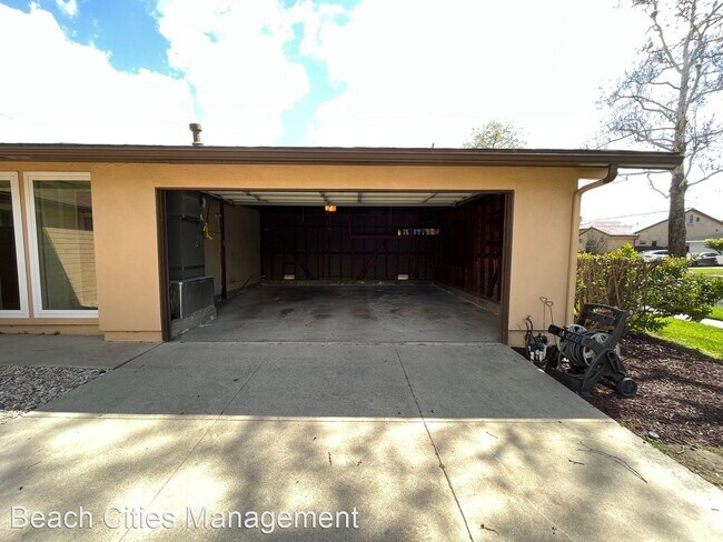 Foto del edificio - 3 br, 2 bath House - 3131 Ruth Elaine Drive