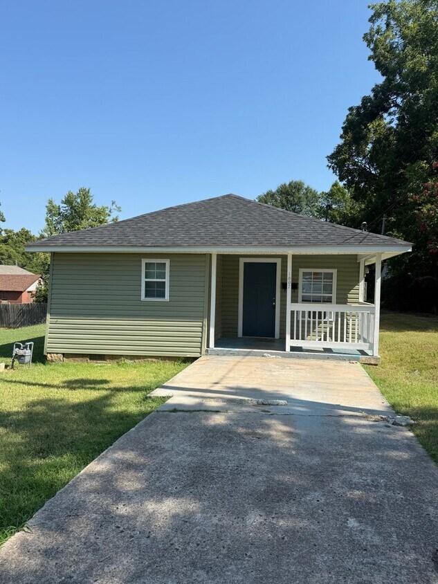 Foto principal - 1807 Elm St