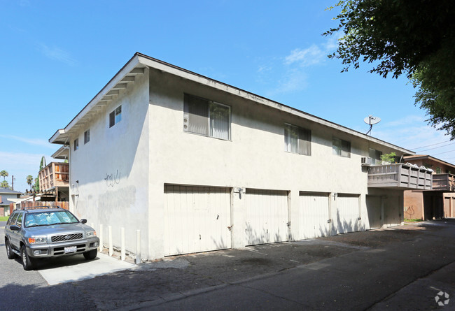 Building Photo - 12062 Laguna St