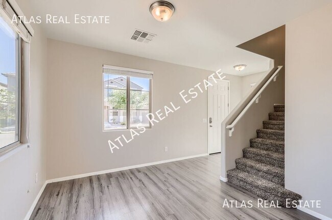 Building Photo - 6 WEEKS FREE RENT IF MOVED IN BY 8/31!  2 ...