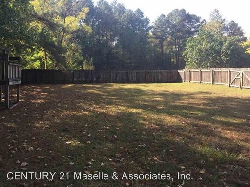 Building Photo - 101 Brockhurst Ct