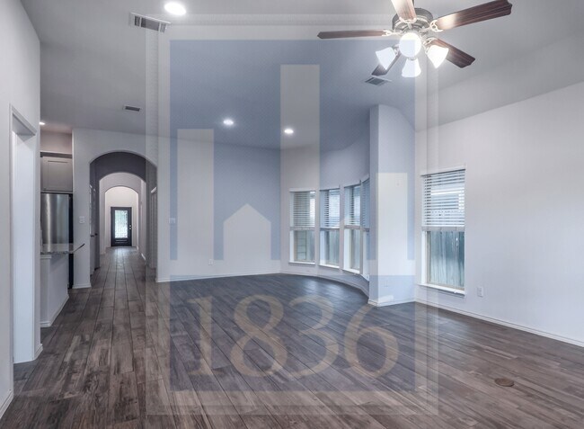 Foto del edificio - 308 Lacey Oak Lp