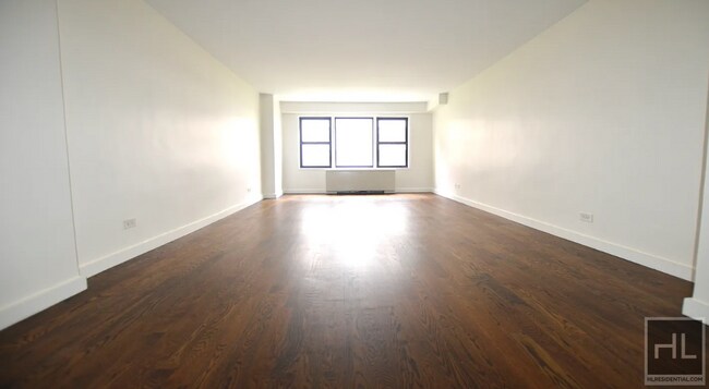 Foto del edificio - 220 EAST 63 STREET