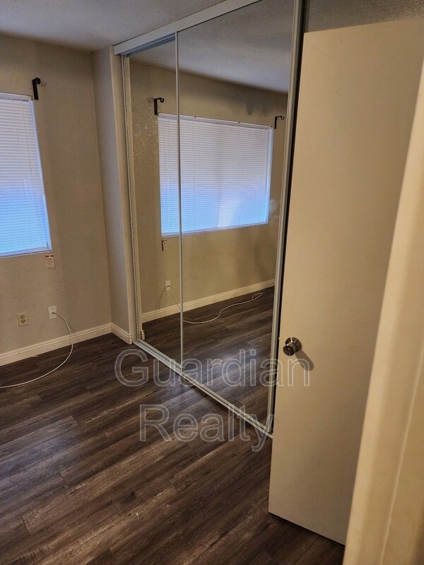 Building Photo - 6750 Del Rey Ave