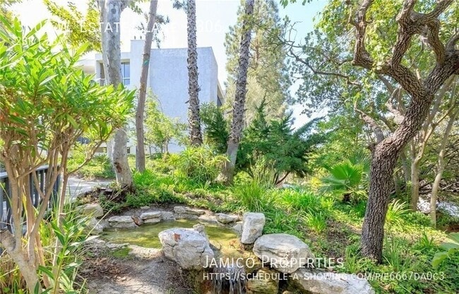 Building Photo - 3602 W Estates Ln