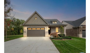 Building Photo - 5890 Willow Grove