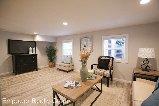Foto del edificio - 2 br, 1 bath House - 37847 2nd St.