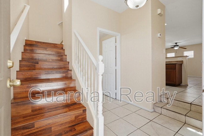 Building Photo - 4049 Flower Patch St