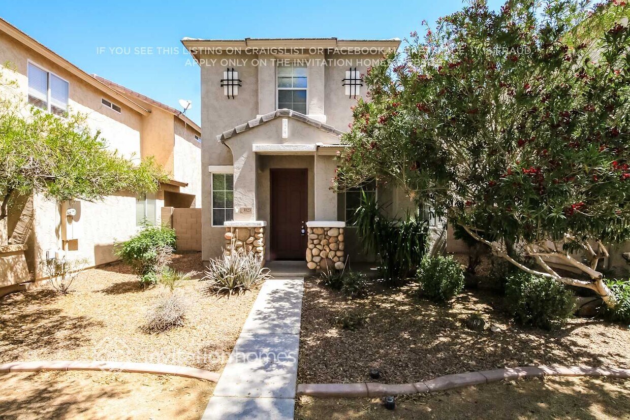 Foto principal - 3023 S 101st Ave