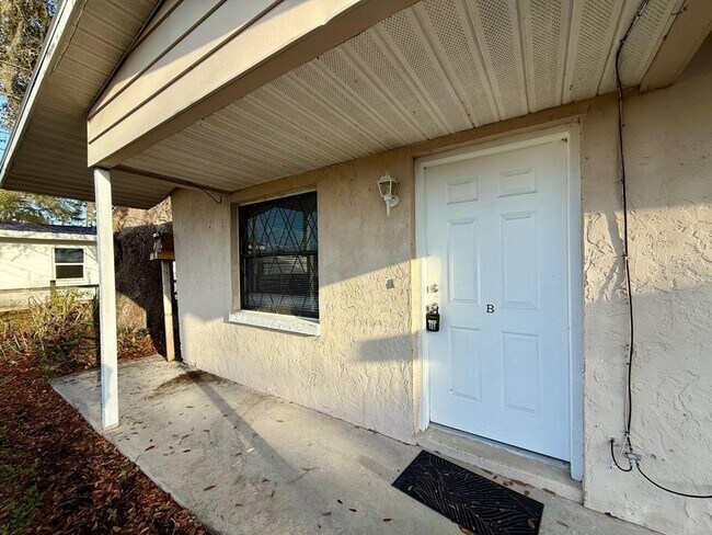 Foto del edificio - 10812 Hannaway Dr