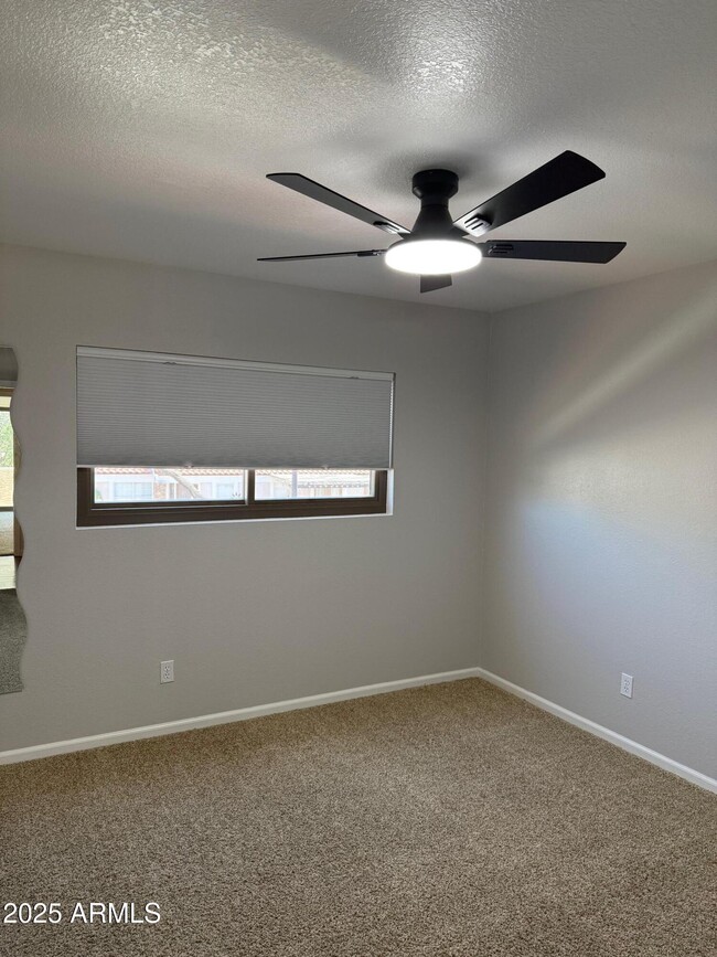 Foto del edificio - 6756 W Morrow Dr