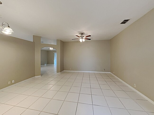 Foto del edificio - 4236 Whistlewood Cir