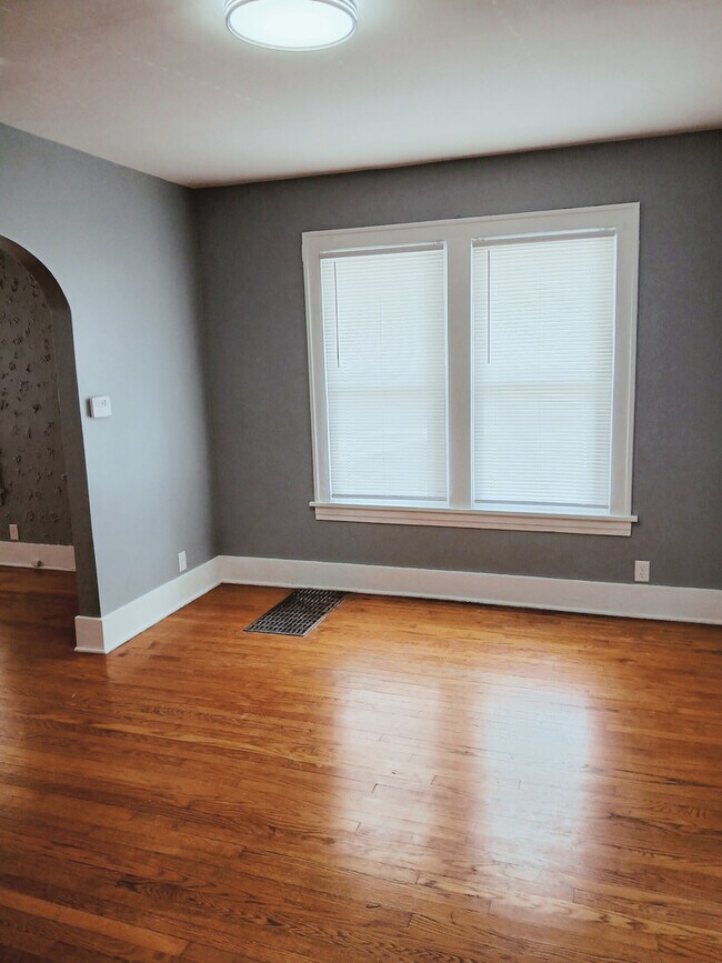 Foto del edificio - 21510 Maple St