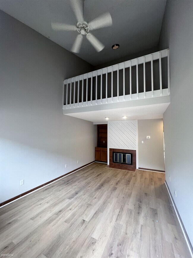 Foto del edificio - 3 br, 3 bath House - 4305 Hunters Club Dr