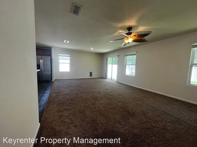Building Photo - 4 br, 2 bath House - 9015 Tahoe Ln
