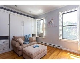 Building Photo - 17 Follen St