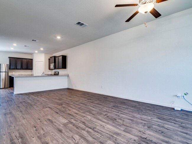 Building Photo - 18808 Speculator Ln