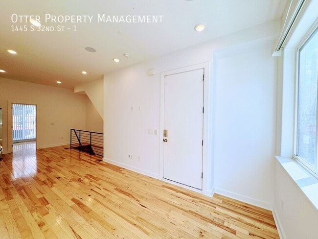 Foto del edificio - 1445 S 32nd St