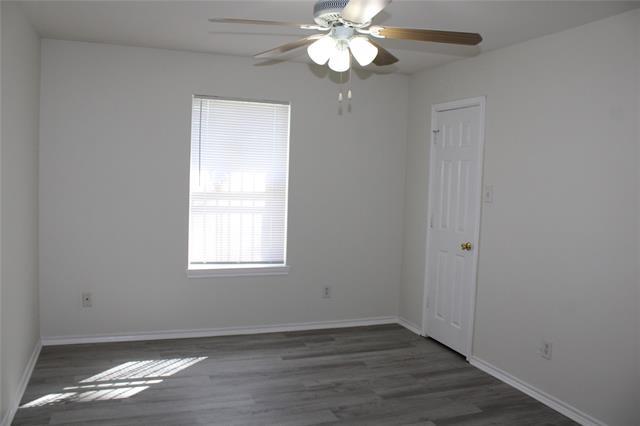 Building Photo - 1706 Caravan Trail