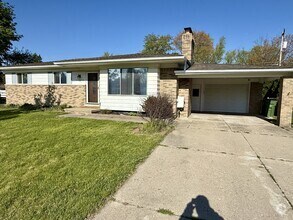 Building Photo - 52678 Pappy Ln
