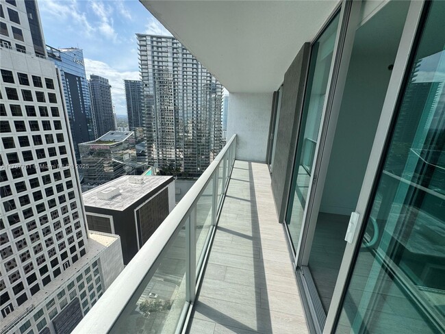 Foto del edificio - 500 Brickell Ave