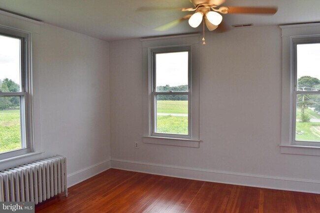 Foto del edificio - 8138 New Cut Rd