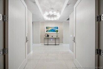 Building Photo - 5000 N Ocean Dr
