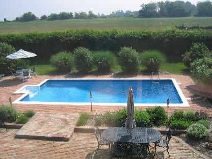 Foto del edificio - 64 Water Mill Towd Rd