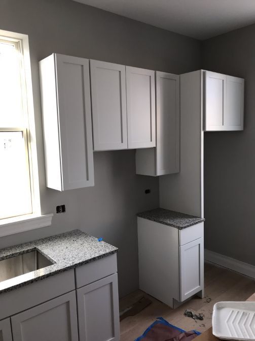 Foto del edificio - 945 N Hoyne Ave