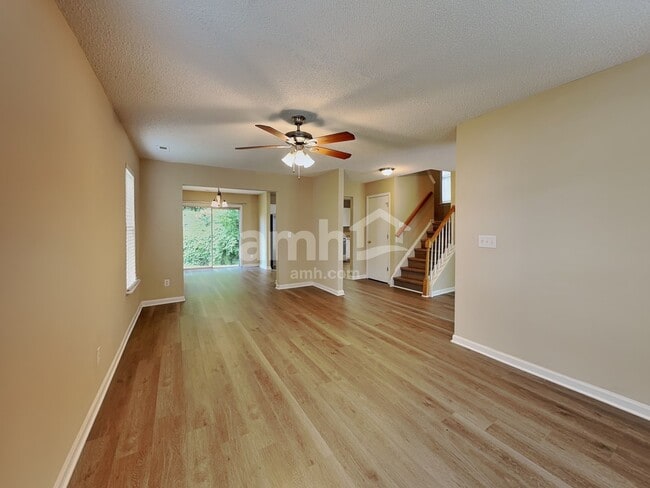Building Photo - 2509 Australia Dr