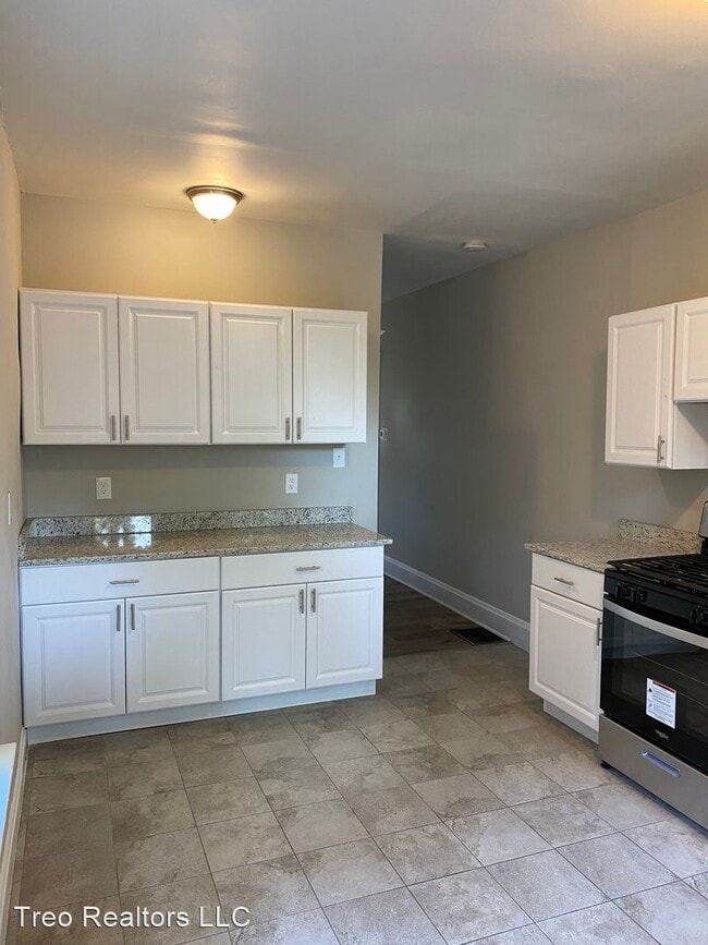 Building Photo - 4 br, 1.5 bath House - 6834 Betts Ave