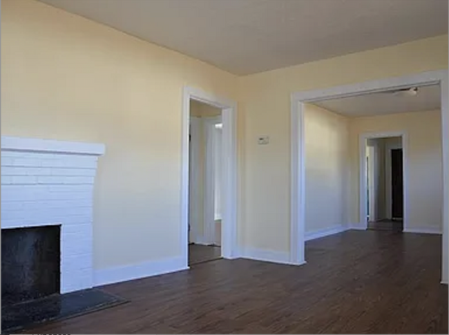 Living room and dining room - 1509 Layman St