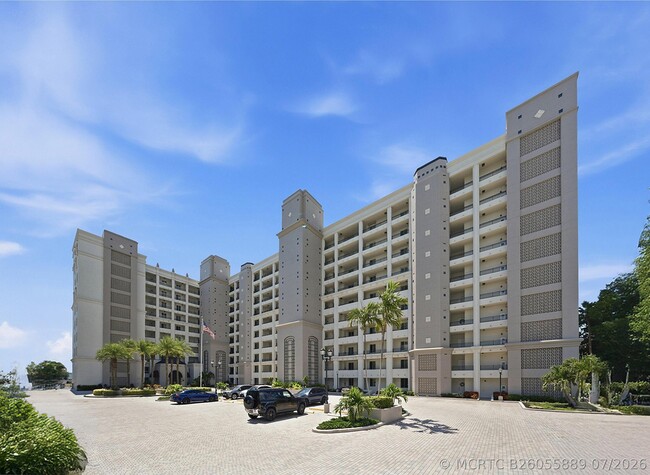 Building Photo - 2880 NE 14th Street Causeway