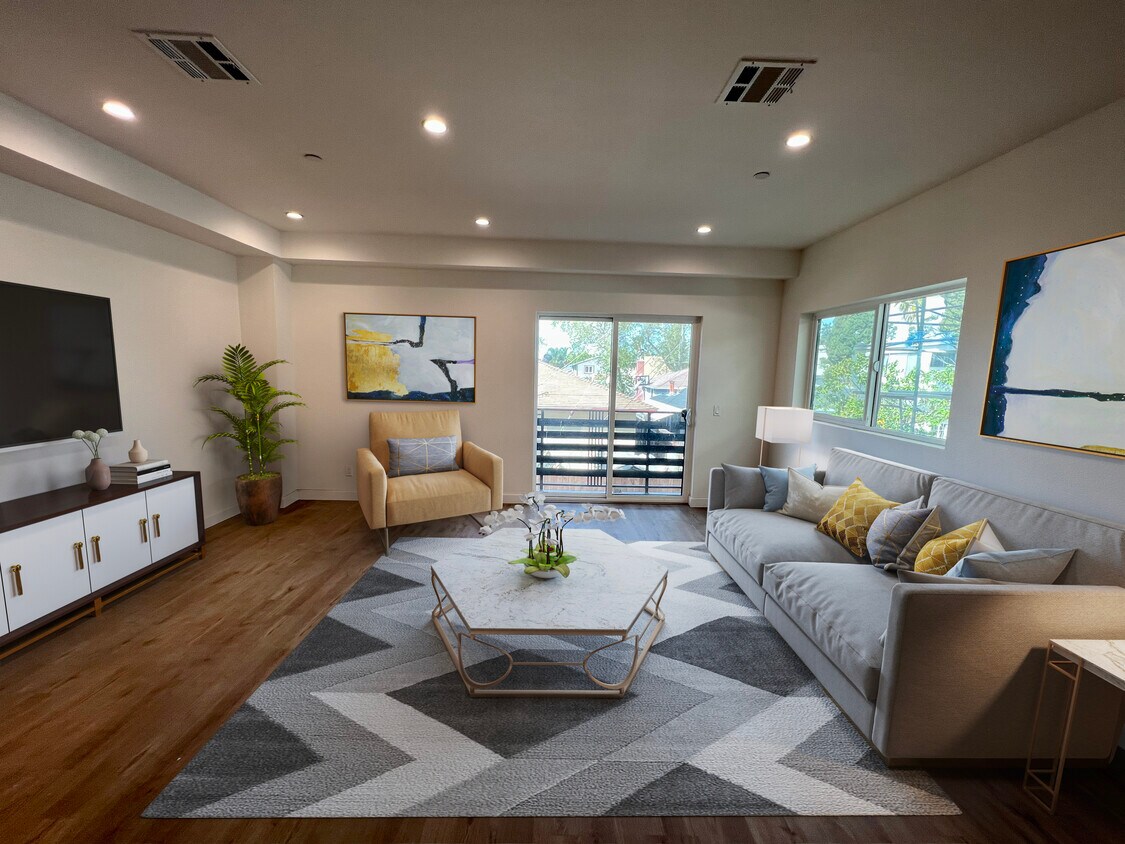 Living Room - 6615 Beck Ave