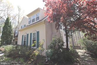 Building Photo - 7907 Gambrill Ct