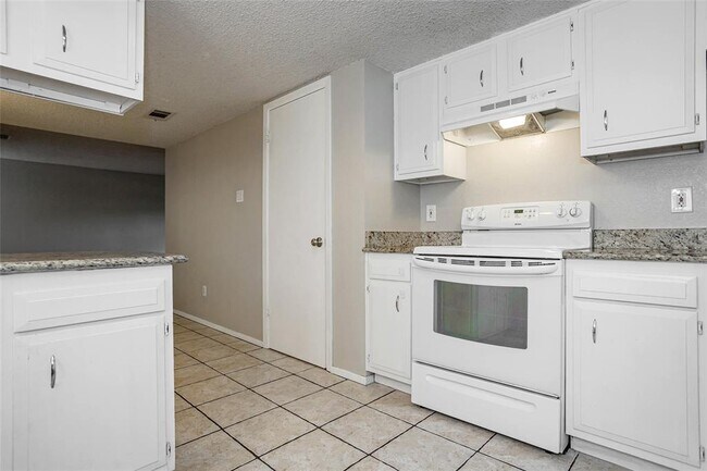 Foto del edificio - 3611 Gable Dr