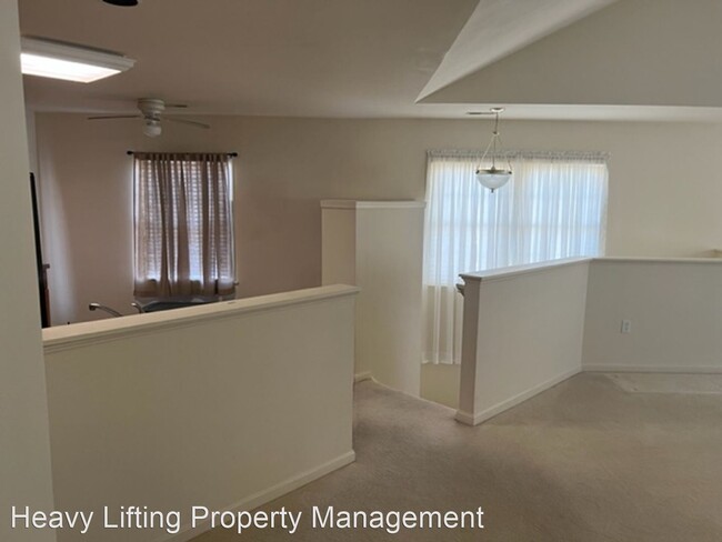 Building Photo - 2 br, 2 bath House - 4625 Deer Path Rd
