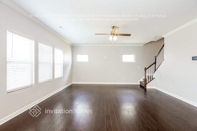 Foto del edificio - 8328 Flint Hill Dr